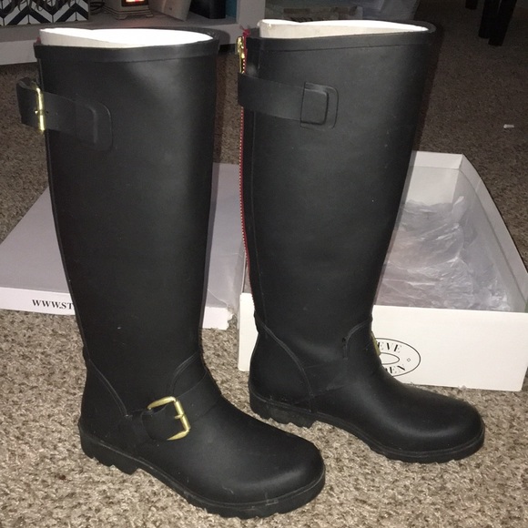Steve Madden boots - Picture 2 of 4
